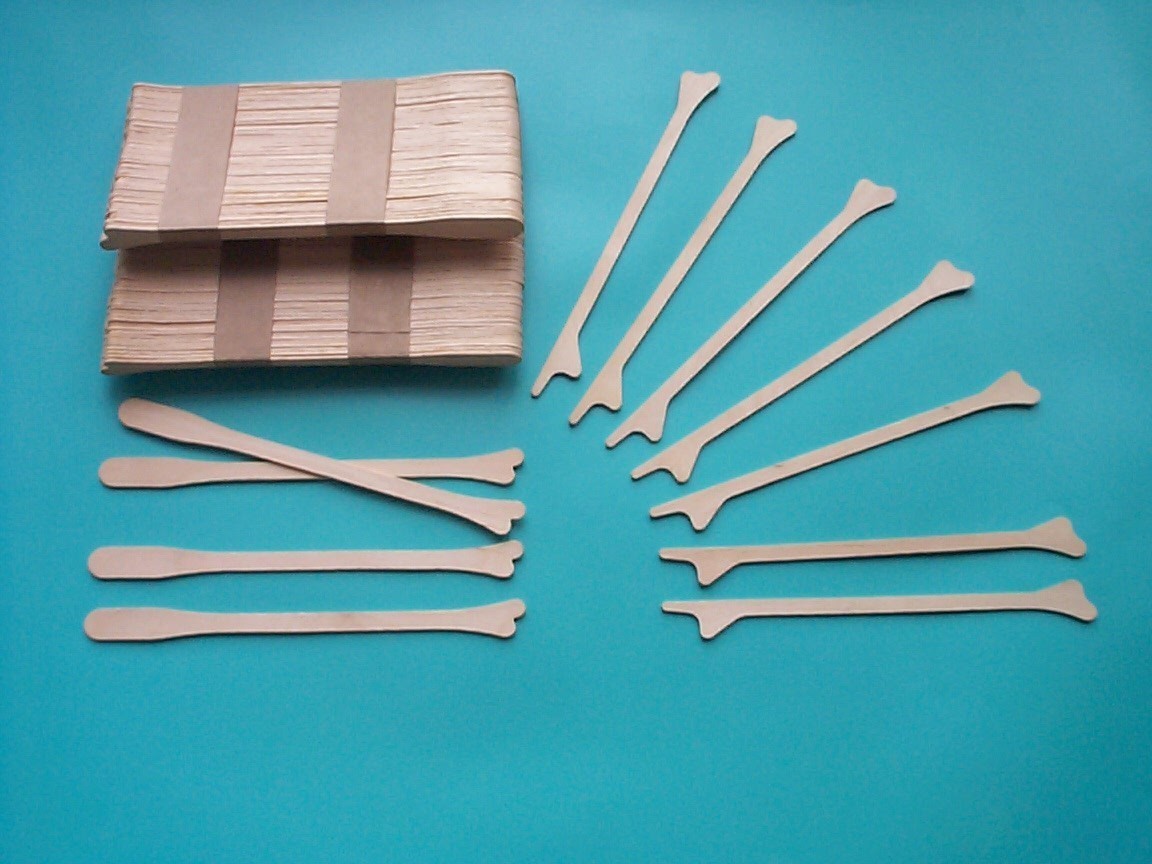 WOODEN CERVICAL SPATULA